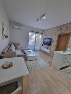 Adrijana Apartments